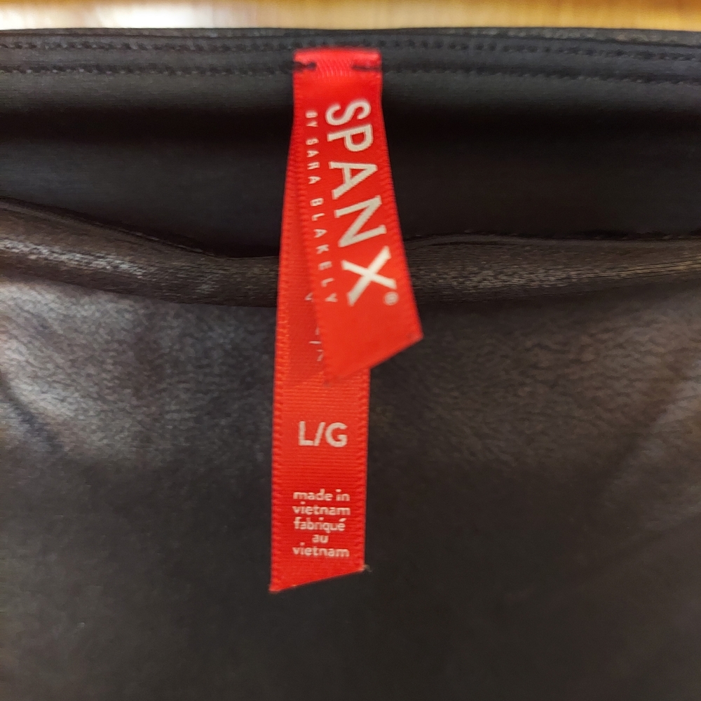 Black Faux Leather Leggings - Picture 2 of 4